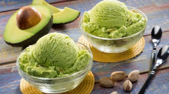 Avocado-Pistachio-Ice-Cream-01